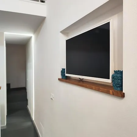 Апартаменты A Nicaredda