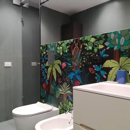 A Nicaredda Apartment *